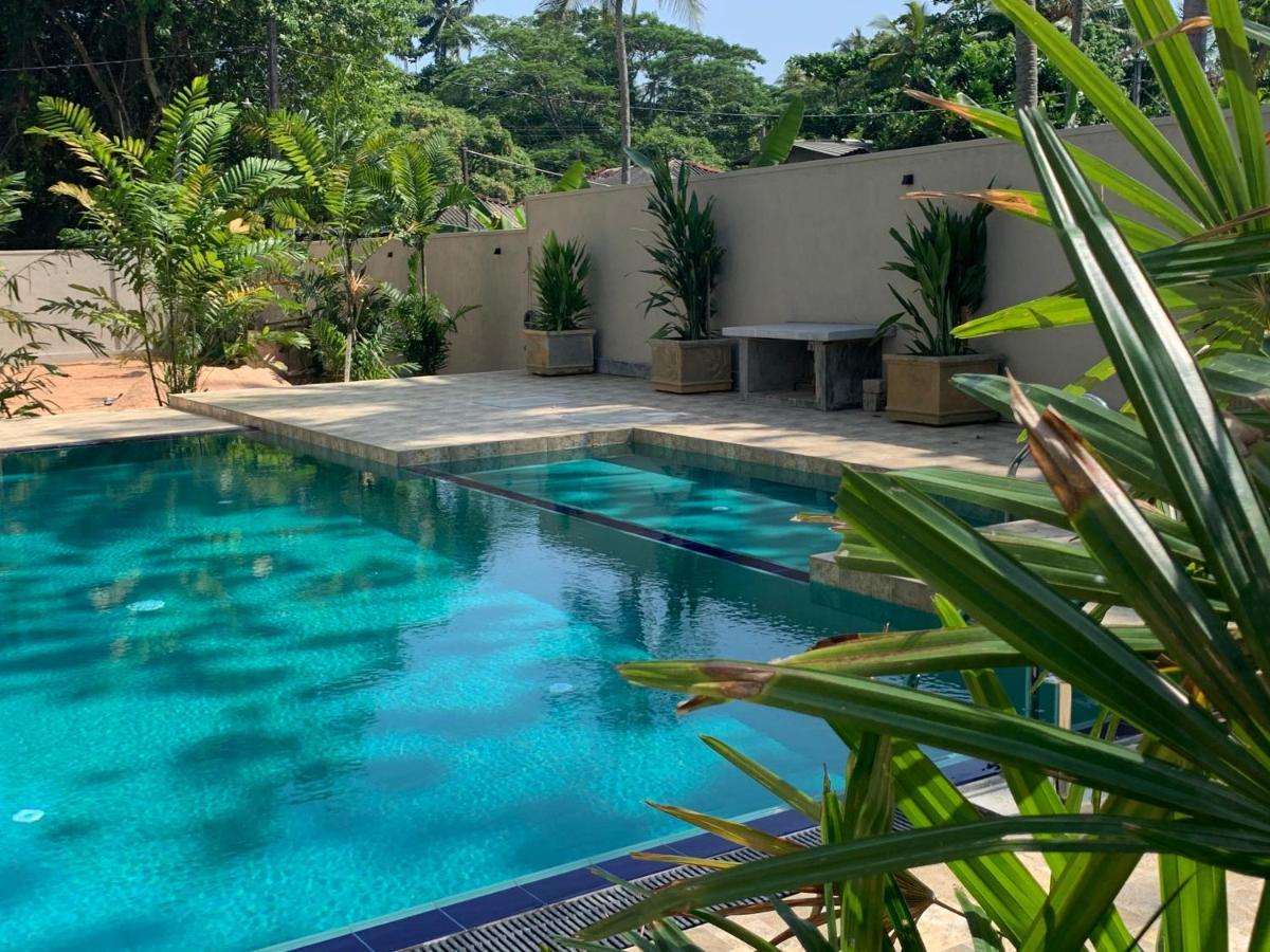 Hotel Anveela à Beruwala Extérieur photo