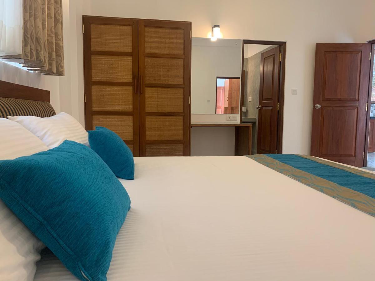 Hotel Anveela à Beruwala Extérieur photo